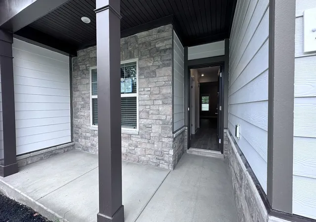 3rd image of 1420 Suzanne Dr, Murfreesboro, TN 37128 | MLS# 3322532