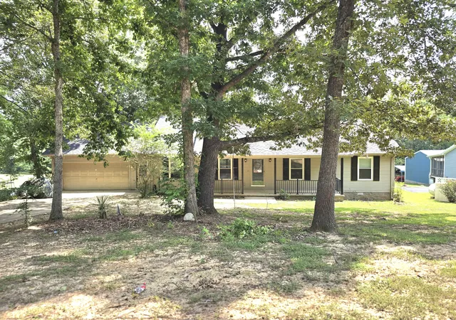 3rd image of 39 Bayshore Dr, Cadiz, KY 42211 | MLS# 3500783