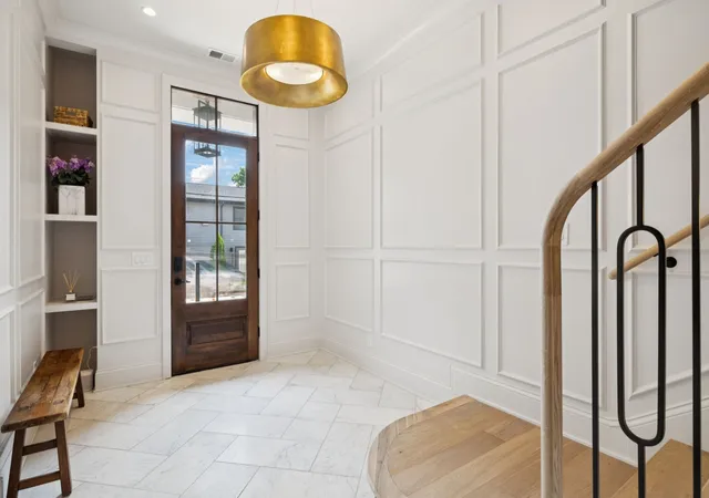 Photo 3 of Townhouse for sale at 1607a 4th Avenue N, Nashville, TN 37208 | MLS# 3335958 | Listing updated on 2026-09-06