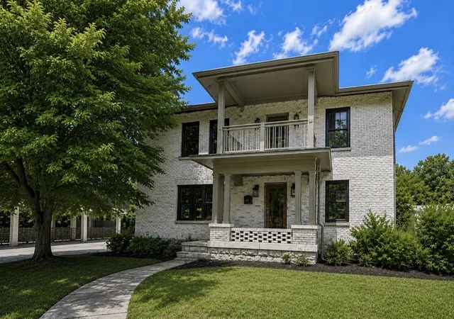 2nd image of 208 Fairfax Ave, Nashville, TN 37212 | MLS# 3326364