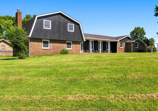 2nd image of 110 Highlander Dr, Hendersonville, TN 37075 | MLS# 3501373