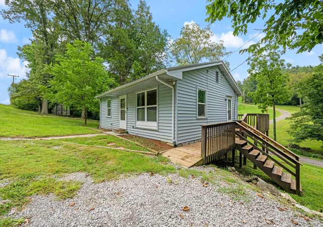 2nd image of 8324 River Road Pike, Nashville, TN 37209 | MLS# 3335949