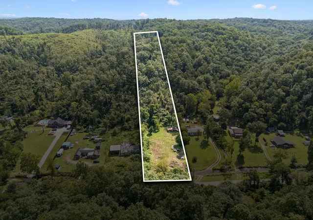 1st image of 1525 Dry Creek Rd, Ashland City, TN 37015 | MLS# 3513219