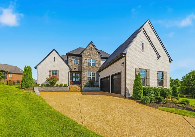 1st image of 2022 Eagle View Rd, Hendersonville, TN 37075 | MLS# 3335359