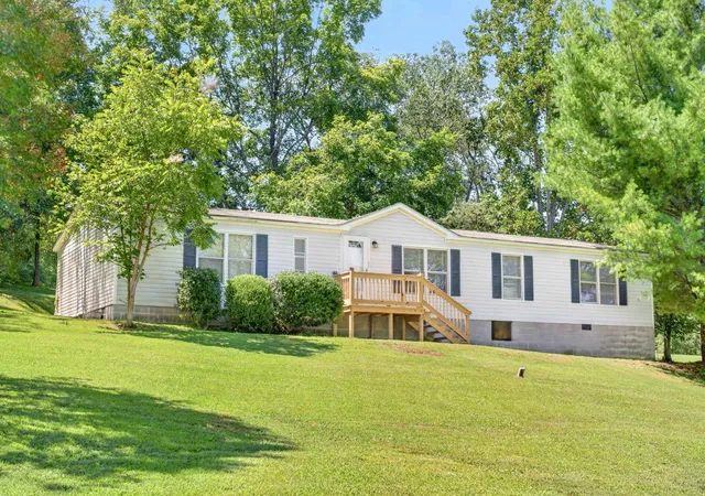 1st image of 1928 Old Gallatin Rd, Portland, TN 37148 | MLS# 3520954