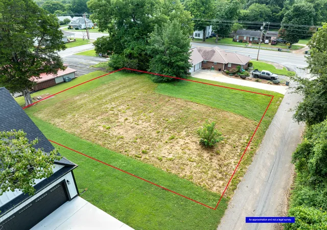 2nd image of 0 5th Ave N, Decherd, TN 37324 | MLS# 3500964