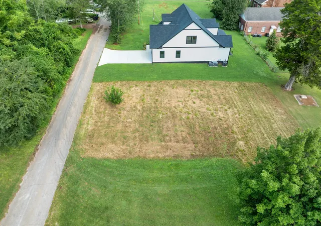 3rd image of 0 5Th Ave N, Decherd, TN 37324 | MLS# 3500964