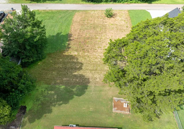 4th image of 0 5Th Ave N, Decherd, TN 37324 | MLS# 3500964