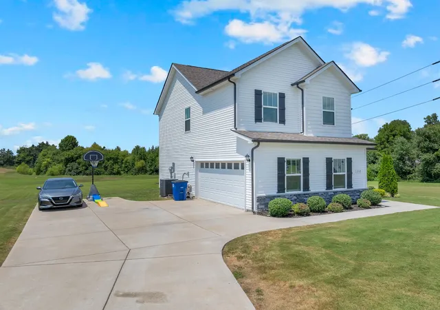 4th image of 202 Durum St, Shelbyville, TN 37160 | MLS# 3333766