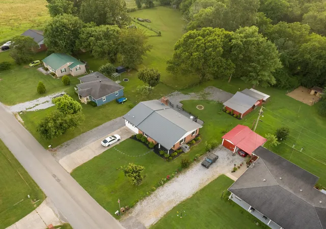 4th image of 33 Horseshoe Bend Ln, Elmwood, TN 38560 | MLS# 3333610