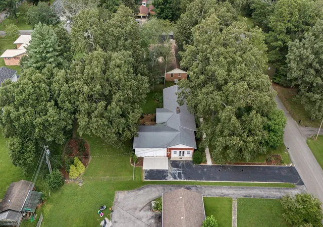 53rd image of 105 Westwood Dr, Tullahoma, TN 37388 | MLS# 3336340