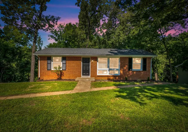 21st image of 108 Meadowbrook Dr, Clarksville, TN 37042 | MLS# 3333605