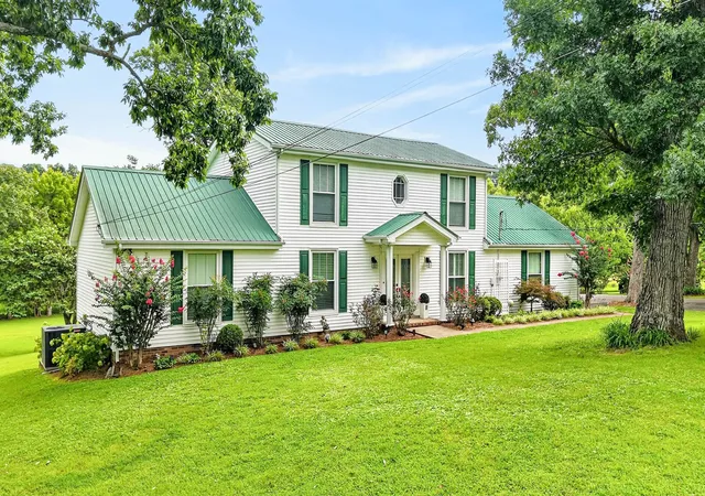 Photo 1 of Single family home for sale at 401 Bluegrass Ct, Lebanon, TN 37090 | MLS# 3509896 | Listing updated on 2026-08-28