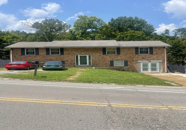 Photo 3 of Single family home for sale at 5137 Amalie Dr, Nashville, TN 37211 | MLS# 3508094 | Listing updated on 2026-08-11