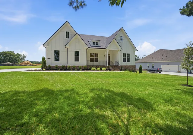 2nd image of 7291 Belvoir Dr, Fairview, TN 37062 | MLS# 3333611