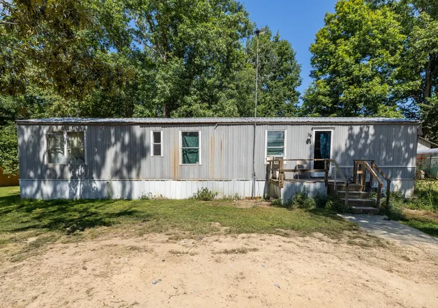 4th image of 179 Reeves Rd, Hohenwald, TN 38462 | MLS# 3499798