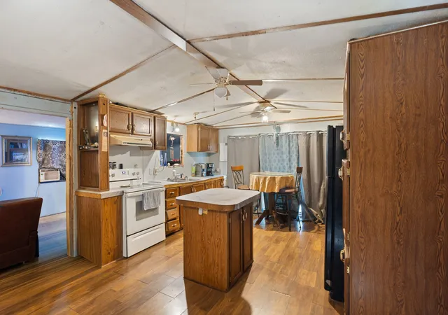 5th image of 179 Reeves Rd, Hohenwald, TN 38462 | MLS# 3499798