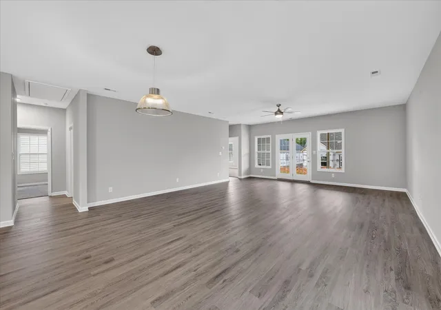 Photo 3 of Sale Pending at 42 Persinger Pl, Clarksville, TN 37042 | MLS# 3333667 | Listing updated on 2026-08-05