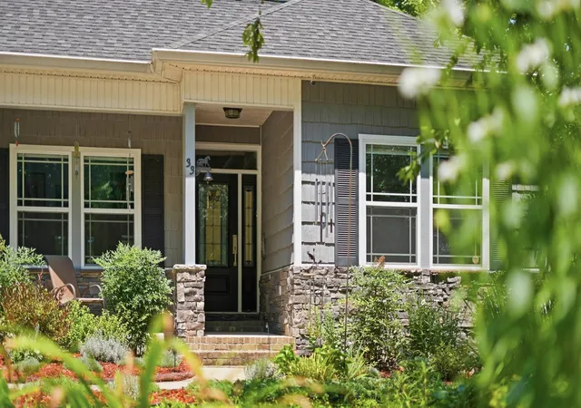 Photo 3 of Single family home for sale at 33 Eagle Nest Rd, Graysville, TN 37338 | MLS# 3333678 | Listing updated on 2026-10-09