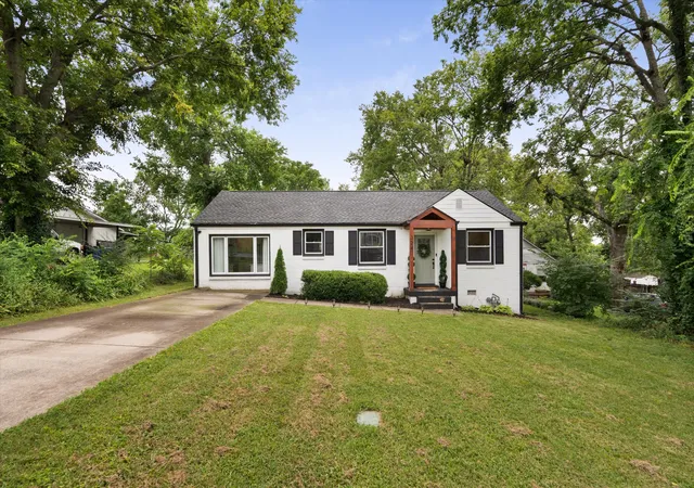 Photo 3 of Single family home for sale at 324 Cumberland Ave, Madison, TN 37115 | MLS# 3333722 | Listing updated on 2026-10-05