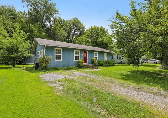 2nd image of 1610 Graybar Ln, Murfreesboro, TN 37129 | MLS# 3456865