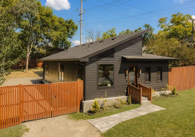 Photo 3 of Single family home for sale at 543 Norton Ave, Nashville, TN 37207 | MLS# 3464542 | Listing updated on 2026-10-05