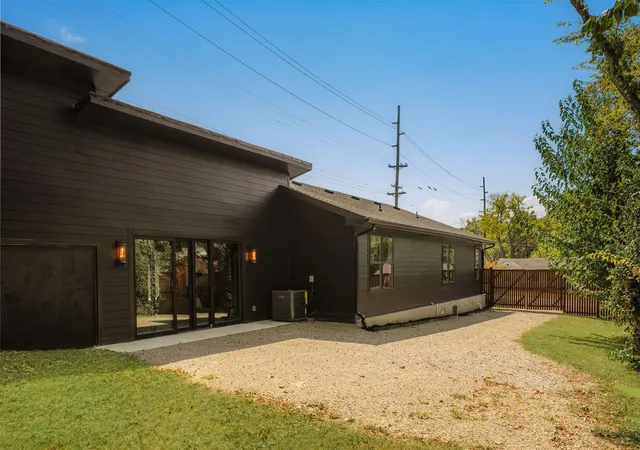 Photo 3 of Single family home for sale at 543 Norton Ave, Nashville, TN 37207 | MLS# 3464542 | Listing updated on 2026-10-08