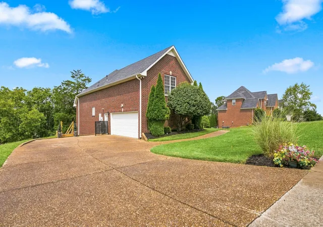 3rd image of 130 Cedar Ridge Ln, Hendersonville, TN 37075 | MLS# 3513319