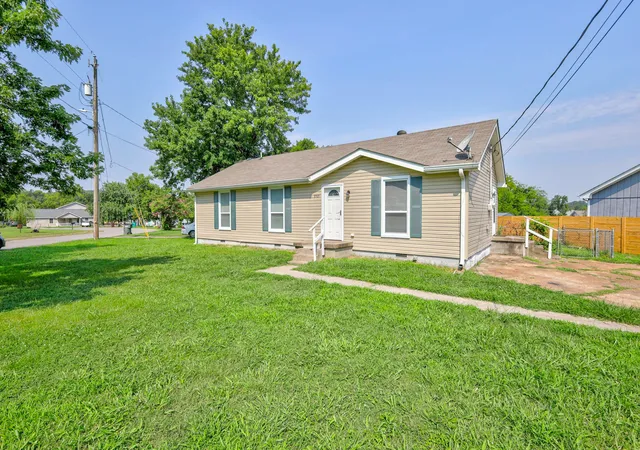 Photo 3 of Single family home for sale at 3521 Albee Dr, Hermitage, TN 37076 | MLS# 3501146 | Listing updated on 2026-09-28
