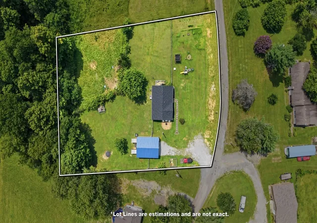1st image of 133 Cleveland Rd, Wartrace, TN 37183 | MLS# 3333788