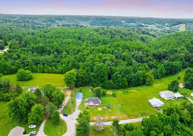 22nd image of 133 Cleveland Rd, Wartrace, TN 37183 | MLS# 3333788