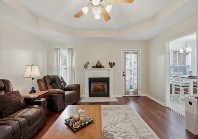 Photo 2 of Single family home for sale at 117 Mabry Dr, Murfreesboro, TN 37127 | MLS# 3353492 | Listing updated on 2026-09-21