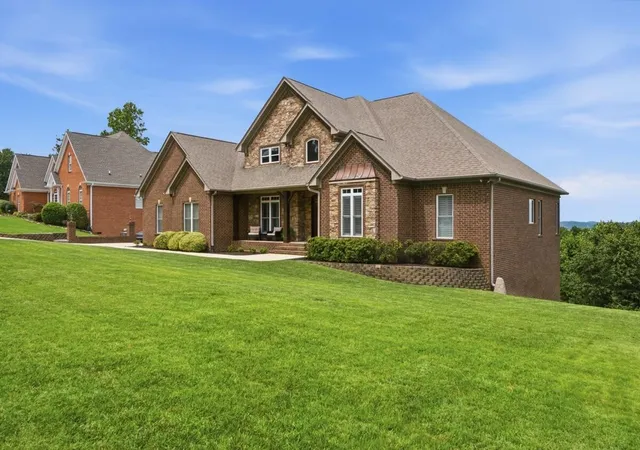 Photo 3 of Mansion for sale at 9976 Deer Ridge Dr, Ooltewah, TN 37363 | MLS# 3599485 | Listing updated on 2026-09-25