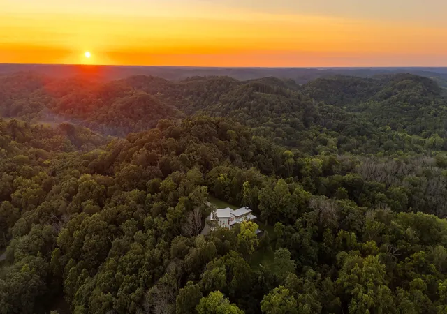 1st image of 663 Hunters Trl, Nashville, TN 37209 | MLS# 3507966