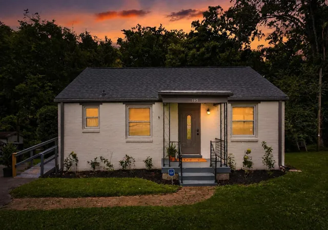 Photo 1 of Single family home for sale at 195 Graylynn Dr, Nashville, TN 37214 | MLS# 3335291 | Listing updated on 2026-08-30