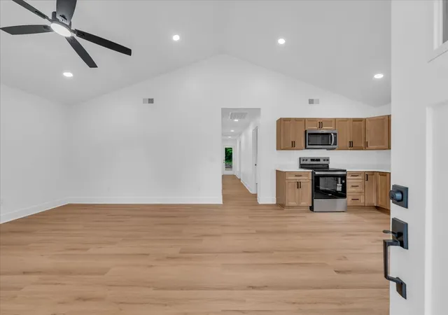 4th image of 904 East Decherd Street, Tullahoma, TN 37388 | MLS# 3333918