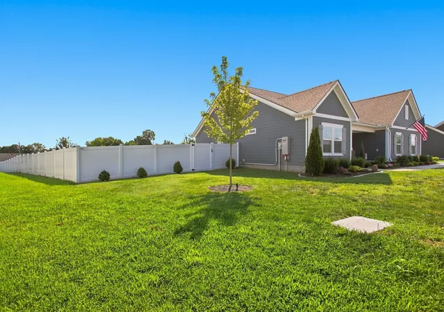 Photo 3 of Single family home for sale at 711 Larry Cir, Mount Pleasant, TN 38474 | MLS# 3500878 | Listing updated on 2026-08-10