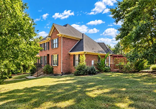 Photo 2 of Single family home for sale at 4810 Saint Andrew Ct, Clarksville, TN 37043 | MLS# 3603192 | Listing updated on 2026-09-30