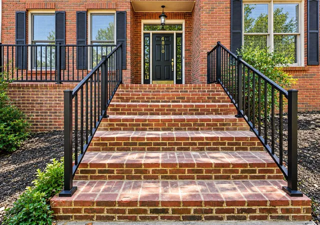 Photo 3 of Single family home for sale at 4810 Saint Andrew Ct, Clarksville, TN 37043 | MLS# 3603192 | Listing updated on 2026-09-30