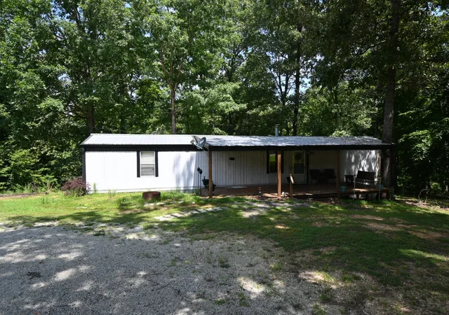 2nd image of 484 Stokes Ln, Bath Springs, TN 38311 | MLS# 3336136