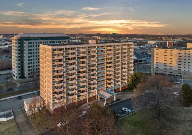 1st image of 510 Gay St #915, Nashville, TN 37219 | MLS# 3500814