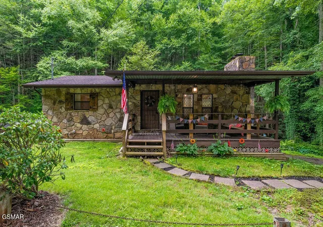 2nd image of 514 Butler Branch Road, Gatlinburg, TN 37738 | MLS# 3333857