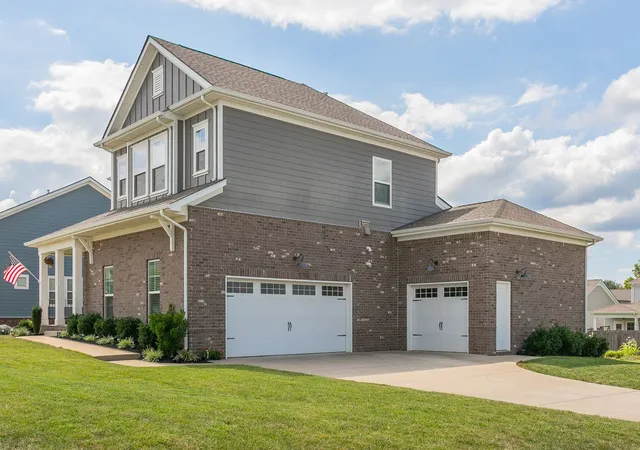Photo 3 of Single family home for sale at 3000 Shandor St, Spring Hill, TN 37174 | MLS# 3335964 | Listing updated on 2026-08-27