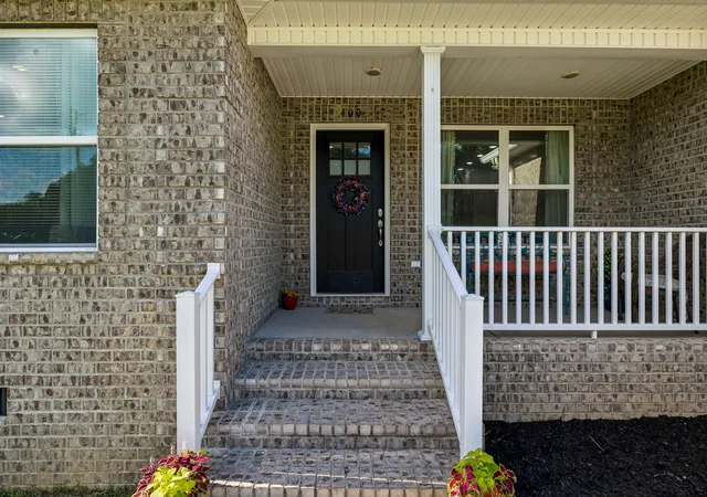 Photo 3 of Single family home for sale at 400 Mockingbird Ln, Hartsville, TN 37074 | MLS# 3402436 | Listing updated on 2026-09-01