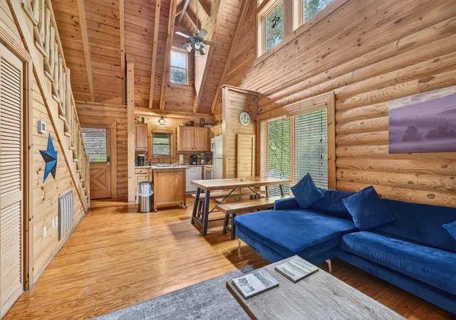 Photo 3 of Single family home for sale at 3225 Smoky Ridge Way, Sevierville, TN 37862 | MLS# 3499683 | Listing updated on 2026-09-17