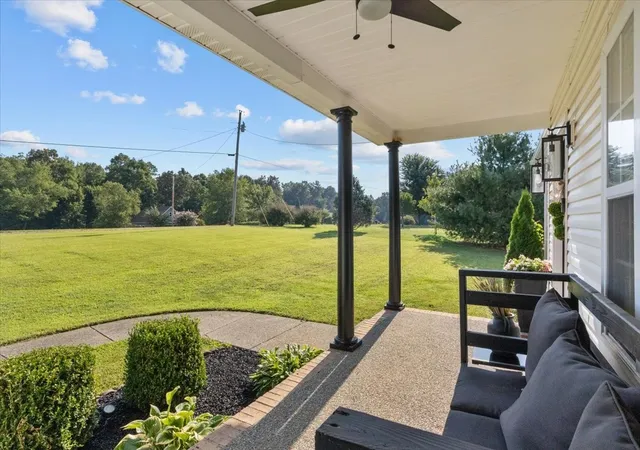 3rd image of 500 Fawn Ct, Burns, TN 37029 | MLS# 3336053