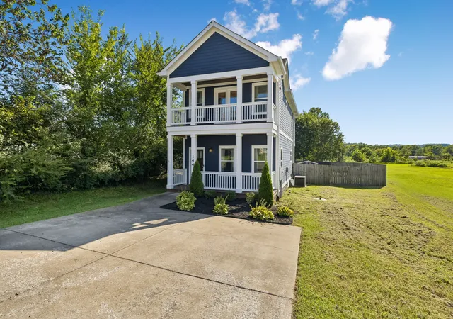 2nd image of 144 N Vine St, Ashland City, TN 37015 | MLS# 3335280