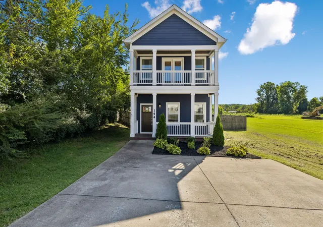Photo 3 of Single family home for sale at 144 N Vine St, Ashland City, TN 37015 | MLS# 3335280 | Listing updated on 2026-08-23