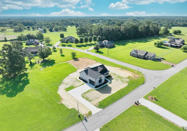 57th image of 102 N Nikki Dr, Portland, TN 37148 | MLS# 3336293