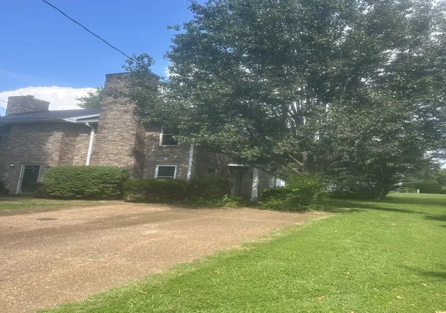 1st image of 2431 Robbie Ct, Nashville, TN 37214 | MLS# 3336199
